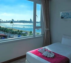 Одноместный номер Standard с частичным видом на море в The Beach Front Resort Pattaya  - SHA Plus