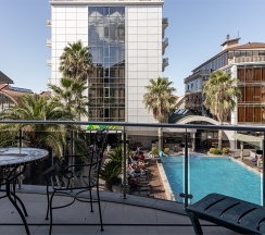 Люкс с террасой в Экодом