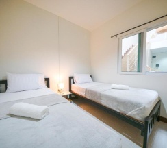 Двухместный номер Economy 2 отдельные кровати в D-hub Hostel