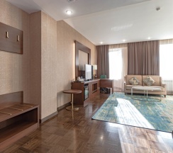 Двухместный полулюкс двуспальная кровать в Best Western Plus Astana