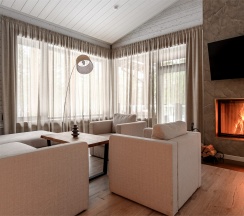 НОВЫЙ коттедж «У реки» в ОхтаПарк