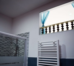 Двухместный номер Comfort с видом на город двуспальная кровать в Neapolis Pie