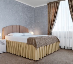 Люкс двухкомнатный 8-ми местный в Лабиринт