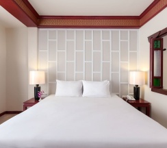 Номер Standard с балконом в New Patong Premier Resort