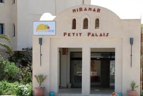 Мидун: Отель Miramar Petit Palais