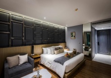 Двухместный номер Deluxe с видом на бассейн двуспальная кровать в Wyndham Grand Nai Harn Beach Phuket