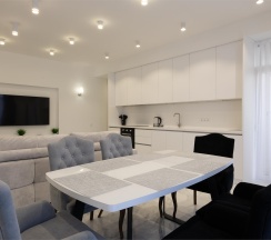 Улучшенные апартаменты с балконом в Sphera apartments by Stellar