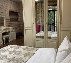 Номер улучшенный стандарт с 1 двуспальной кроватью с балконом в Konak house