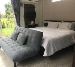 Коттедж с красивым видом из окна в Khaoyai Nature Resort