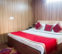 Двухместный номер Standard двуспальная кровать в Evaan Resorts Oakwood Hamlet Shoghi
