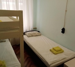 Трехместная комната эконом в Old Flat на Невском (Олд Флэт)