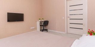 Оренбург: Апартаменты LikeHome (ЛайкХоум) на улице Салмышская 65