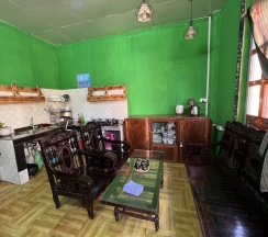 Семейный люкс в Saigonese Trekking House - Hostel