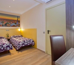 Двухместный номер Standard 2 отдельные кровати в Hostal Barcelona