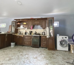 Коттедж с красивым видом из окна в Александрия