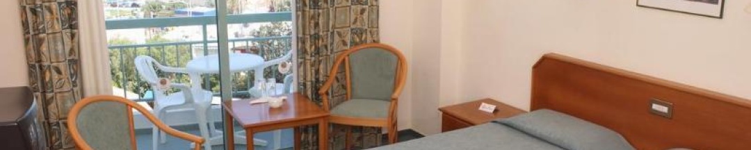 Одноместный номер Standard с красивым видом из окна в Antigoni Hotel