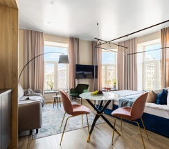 Люкс с панорамным видом на Невский и Владимирский проспект в Mix Hotels Nevsky 47