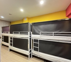 Кровать в общем номере в Северная звезда