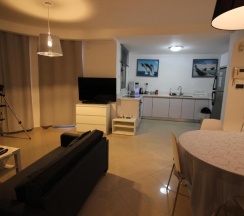Апартаменты с 2 комнатами с балконом в Sunset apartment's Residence du Golf