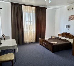 ПОЛУЛЮКС с Двуспальной кроватью в Престиж