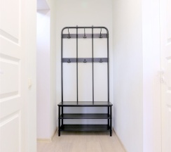 Эконом апартаменты с гостиной и 2 спальнями (Всего 2 таких номера в двухэтажном корпусе на 8 номеров) в Искатель