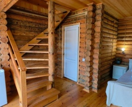 2-х комнатный 2-х этажный Домик с балконом на 6-8 человек в Кокос