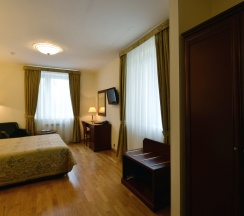 Двухместный номер Comfort двуспальная кровать в Кочубей центр