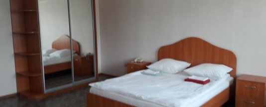 Номер люкс №13 в Центральная