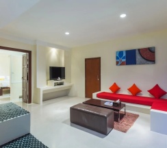 Люкс с красивым видом из окна в Lima Bella Resort
