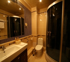 Двухместный люкс с балконом двуспальная кровать в Atlaza city residence
