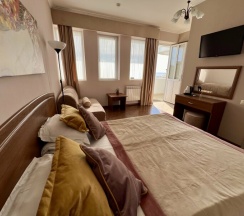 Стандарт с одной большой кроватью в Маяк дом