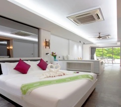 Двухместный семейный номер Standard двуспальная кровать в Green Forest Resort