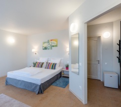 Номер стандарт с 1 двуспальной кроватью в Loyal Guest House