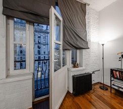 Студия Superior с красивым видом из окна в Апартаменты Стильная Студия в Башне Комплекса Ворота в Город