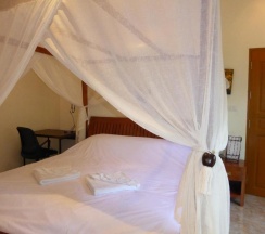 Вилла Deluxe с 4 комнатами в VIP Chain Resort Pool Villa