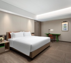 Четырёхместный люкс с 2 комнатами в Holiday Inn Resort Sanya Bay by IHG