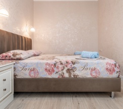 Апартаменты с балконом в Гостевой дом