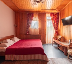 Четырёхместный номер (Building 1) Коннект с 2 комнатами с балконом в Ателика Улиткино