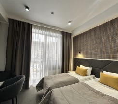 Корпус №4 Стандарт Плюс с балконом (две односпальные кровати) в Беларусь