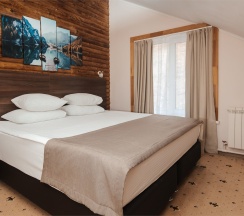 КОРПУС «СТУПЕНИ». Премьер, торцевой балкон в Марьин Остров