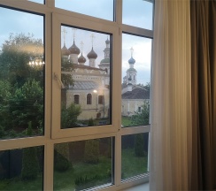 Апартаменты с двумя спальнями с видом на храм 1 категории в Светлица
