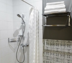 Двухместный номер комфорт в Brick Walls Hotel