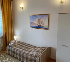 Двухместный номер Standard с балконом и с красивым видом из окна 2 отдельные кровати в Александра