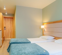 Семейный Супериор с одной большой или двумя односпальными кроватями в Энергетик