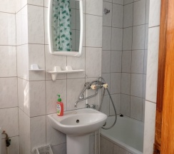 Двухместный номер с двуспальной кроватью в Натали