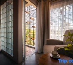 Трёхместный номер Superior в Laekhon Nonbai Hotel