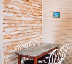 Апартаменты с 2 комнатами с красивым видом из окна в Велия