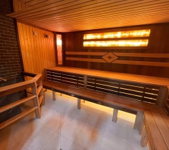ДеЛюкс включён Бассейн и SPA в Роза ветров
