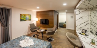 Фамагуста: Отель Novel Centre Point Hotel