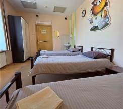 Стандартный номер на троих в Северный бриз